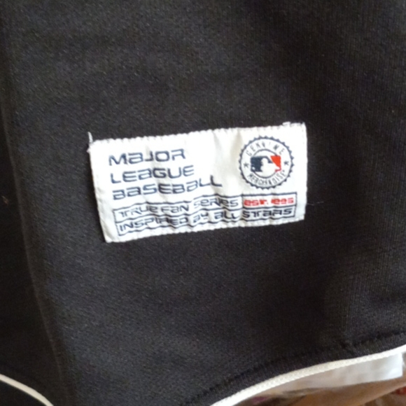 Vintage S F. GANTS PULLOVER SIZE LG. - Picture 4 of 4